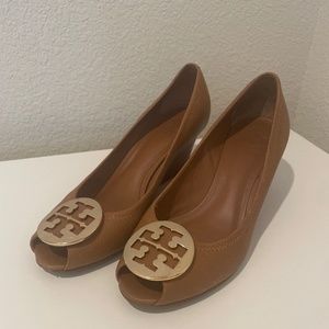 Brown Tory Burch shoe